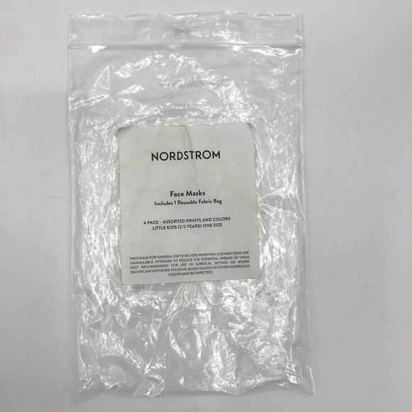 Nordstrom 4-Pack Kids Facemask with Reusable Bag 2-5Yr OS Asstd Print Cotton New - Picture 3 of 5